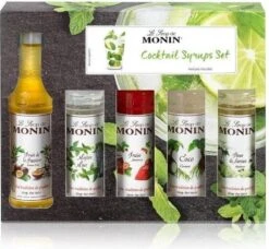 Monin Cadeau 10 Smaken Geschenkverpakking + Cocktailverpakking VOORDEEL PACK 10 Flesjes 5cl -Koffiehuis 1200x1110