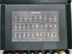 Koffie Proeverij Pakket Groot 40 Stuks Verschillende Smaken Met Mystery Card 'Get Well Soon' Met Persoonlijke (video) Boodschap | Verjaardag | Sinterklaas | Kerstpakket | Vaderdag | Moederdag | Jubileum | Valentijnsdag 15 Koffie Proeverij Pakket Groot 40 Stuks Verschillende Smaken Met Mystery Card 'Get Well Soon' Met Persoonlijke (video) Boodschap | Verjaardag | Sinterklaas | Kerstpakket | Vaderdag | Moederdag | Jubileum | Valentijnsdag -Koffiehuis 1200x899 1