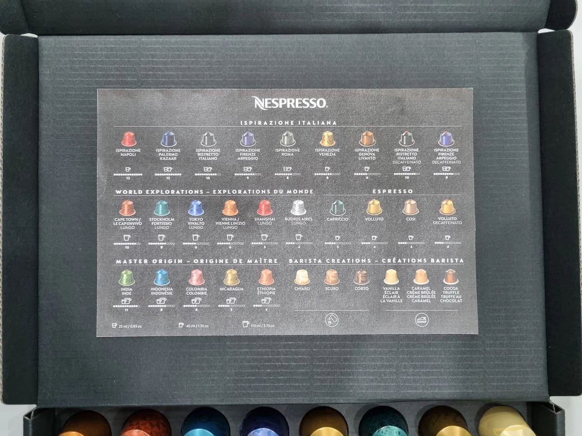 Koffie Proeverij Pakket Groot 40 Stuks Verschillende Smaken Met Mystery Card 'Get Well Soon' Met Persoonlijke (video) Boodschap | Verjaardag | Sinterklaas | Kerstpakket | Vaderdag | Moederdag | Jubileum | Valentijnsdag 7 Koffie Proeverij Pakket Groot 40 Stuks Verschillende Smaken Met Mystery Card 'Get Well Soon' Met Persoonlijke (video) Boodschap | Verjaardag | Sinterklaas | Kerstpakket | Vaderdag | Moederdag | Jubileum | Valentijnsdag - Afbeelding 5