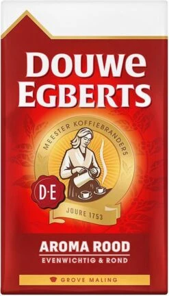 Douwe Egberts Aroma Rood Grove Maling Filterkoffie - 6 X 500 Gram 17 Douwe Egberts Aroma Rood Grove Maling Filterkoffie - 6 X 500 Gram -Koffiehuis 686x1200 2