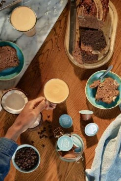 Nescafé Dolce Gusto Coconut Macchiato Capsules - Vegan Koffie - 36 Koffiecups 14 Nescafé Dolce Gusto Coconut Macchiato Capsules - Vegan Koffie - 36 Koffiecups -Koffiehuis 800x1200 5